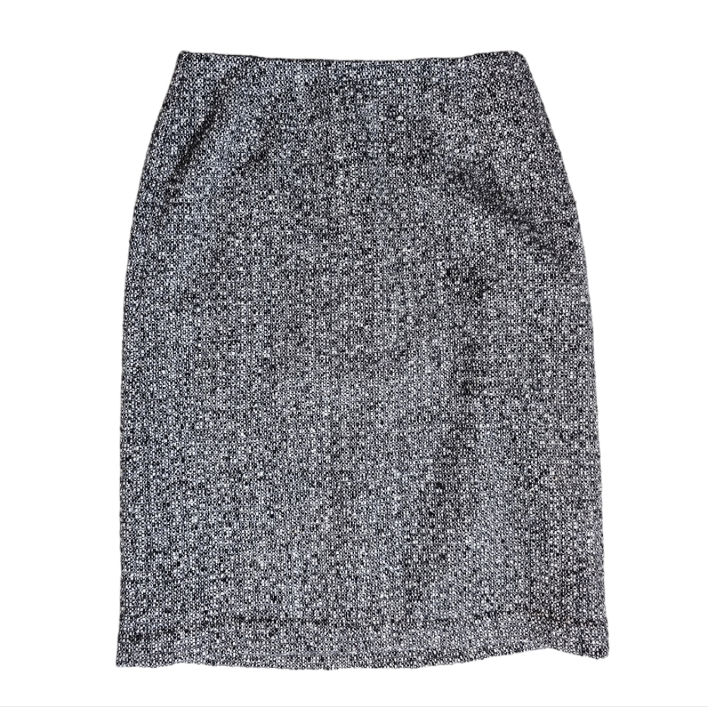 Eddie Bauer wool blend skirt. Size 4